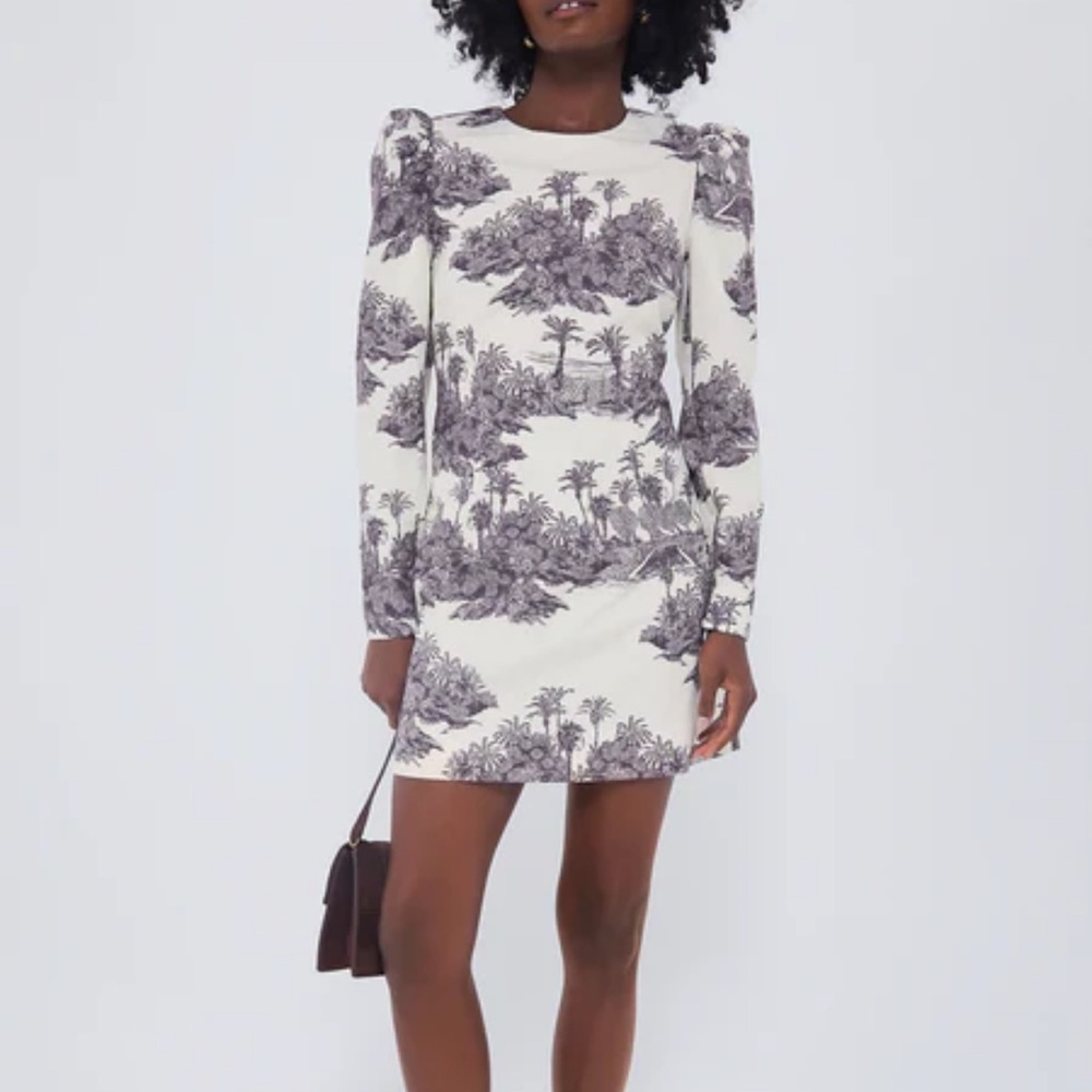 Tuckernuck Cream and Black Long Sleeve Dress